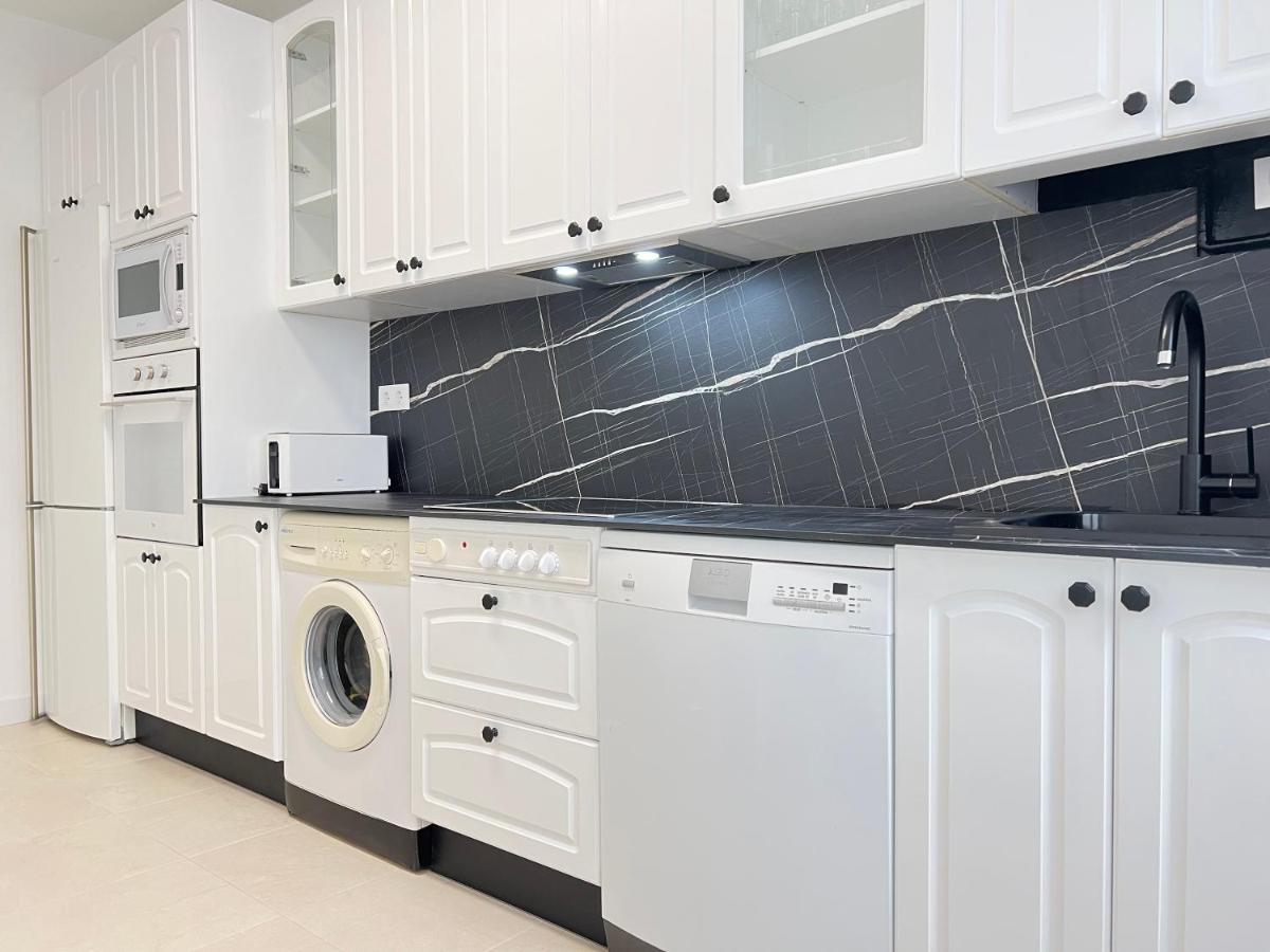 Ansar Suite Torrelavega Ngoại thất bức ảnh