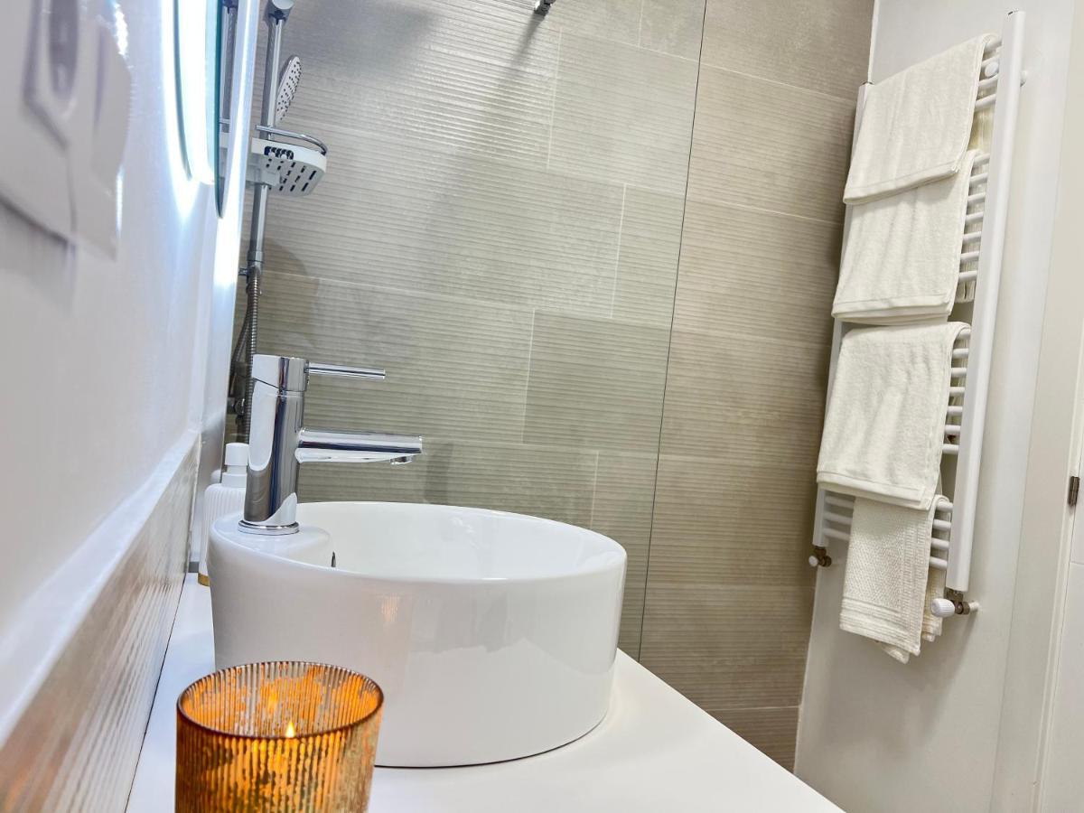 Ansar Suite Torrelavega Ngoại thất bức ảnh